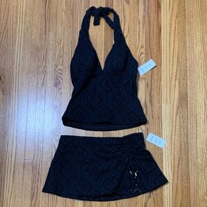 La Blanca swimsuit - black textured tankini set with swim skirt bottom size 6